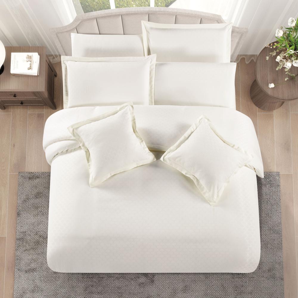 مفرش فندقي فاخر مزدوج ناعم 11 قطعة – سولين Soline- كريمي